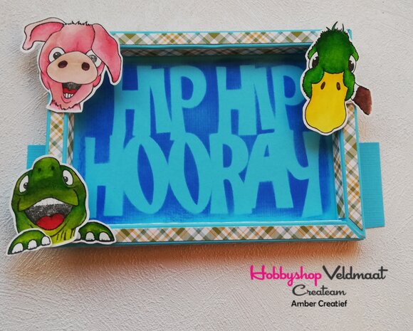  CraftEmotions Mask stencil Party - Tekst HIP HIP HOORAY A6 (EN) Carla Creaties